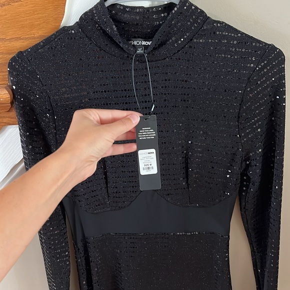 Irreplaceable Metallic Mini Dress | NWT | size M | Fashion Nova - Picture 3 of 4